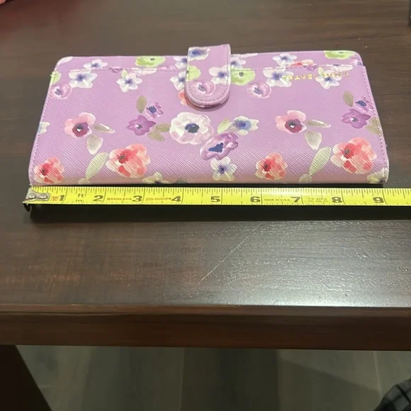 Love & Lore Floral Travel Document Wallet Organizer 9”x5” - Picture 15 of 16